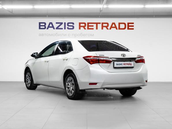 Toyota Corolla XI (E160 E170 E180) с пробегом 2014 года, цена 1 150 000 рублей, 239120 км, седан, Автокод Объявления