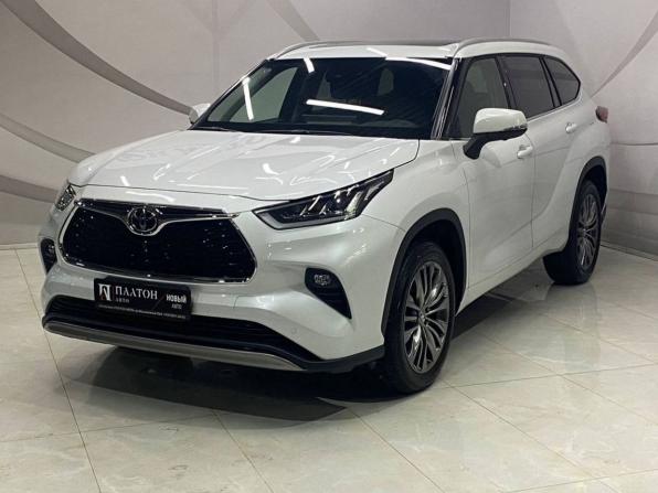 Toyota Highlander IV (XU70)