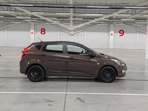 Hyundai Solaris I Рестайлинг с пробегом 2016 года, цена 1 175 000 рублей, 127640 км, хэтчбек, Автокод Объявления
