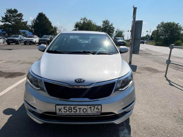 Kia Rio III Рестайлинг с пробегом 2015 года, цена 1 100 000 рублей, 61026 км, седан, Автокод Объявления