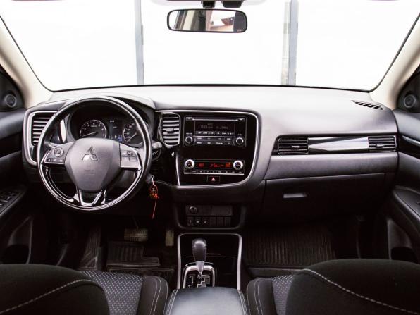 Mitsubishi Outlander III Рестайлинг 3 с пробегом 2021 года, цена 2 770 000 рублей, 68127 км, внедорожник, Автокод Объявления