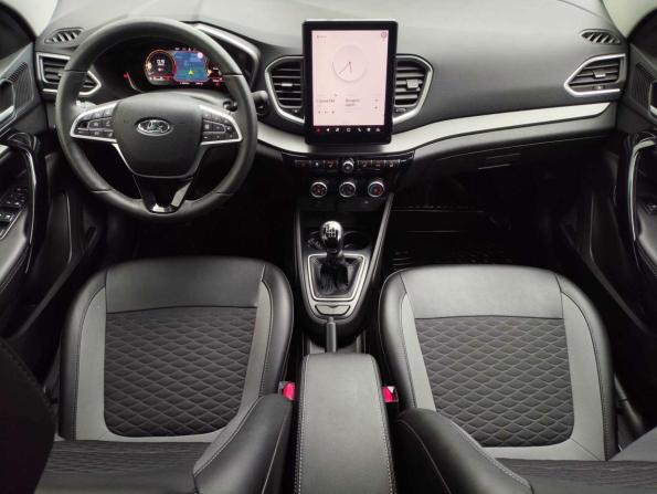 Lada (ВАЗ) Vesta I Рестайлинг (NG) с пробегом 2025 года, цена 1 630 000 рублей, 2753 км, седан, Автокод Объявления
