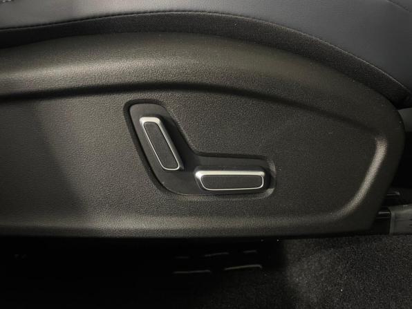 Geely Atlas II с пробегом 2024 года, цена 3 199 000 рублей, 31707 км, внедорожник, Автокод Объявления