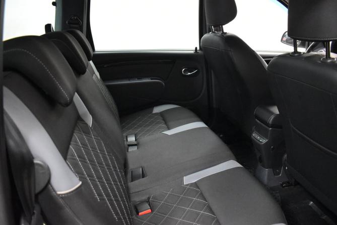 Lada (ВАЗ) Largus I Рестайлинг с пробегом 2021 года, цена 1 295 000 рублей, 102772 км, универсал, Автокод Объявления
