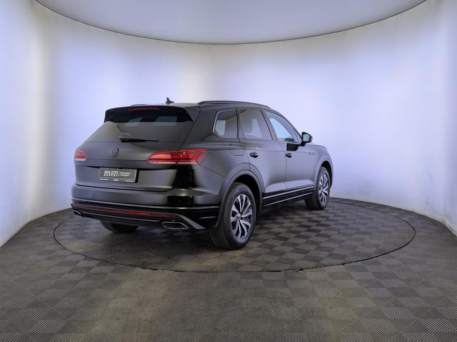 Volkswagen Touareg III Москва  - изображение 5