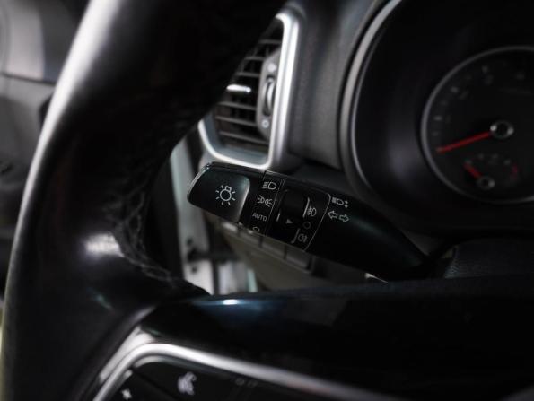Kia Sportage IV Рестайлинг с пробегом 2022 года, цена 2 599 000 рублей, 97212 км, внедорожник, Автокод Объявления