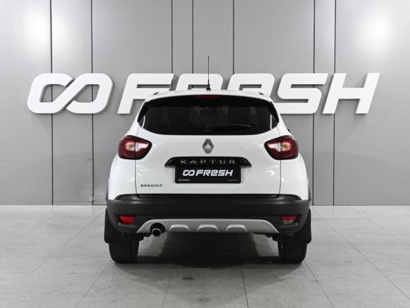 Renault Kaptur I с пробегом 2017 года, цена 1 430 000 рублей, 125505 км, внедорожник, Автокод Объявления