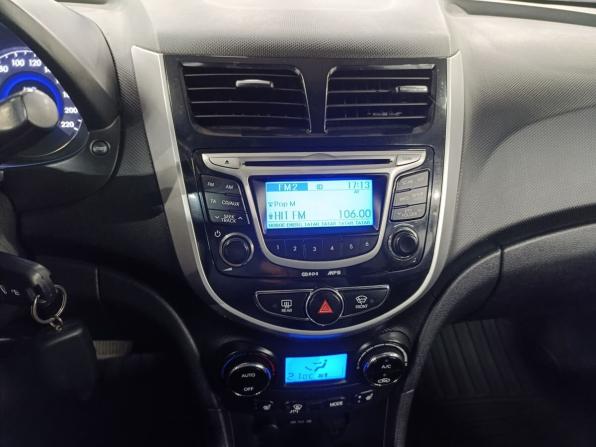 Hyundai Solaris I с пробегом 2012 года, цена 770 000 рублей, 75700 км, хэтчбек, Автокод Объявления