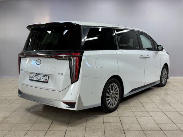 GAC M8 с пробегом 2024 года, цена 4 900 000 рублей, 15912 км, минивэн, Автокод Объявления