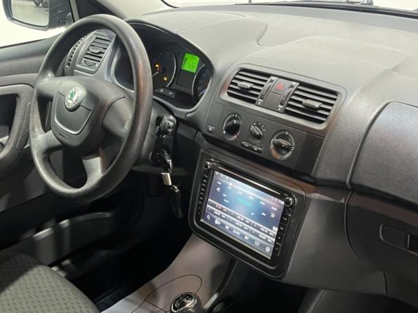 Skoda Fabia II Рестайлинг с пробегом 2012 года, цена 570 000 рублей, 135267 км, хэтчбек, Автокод Объявления