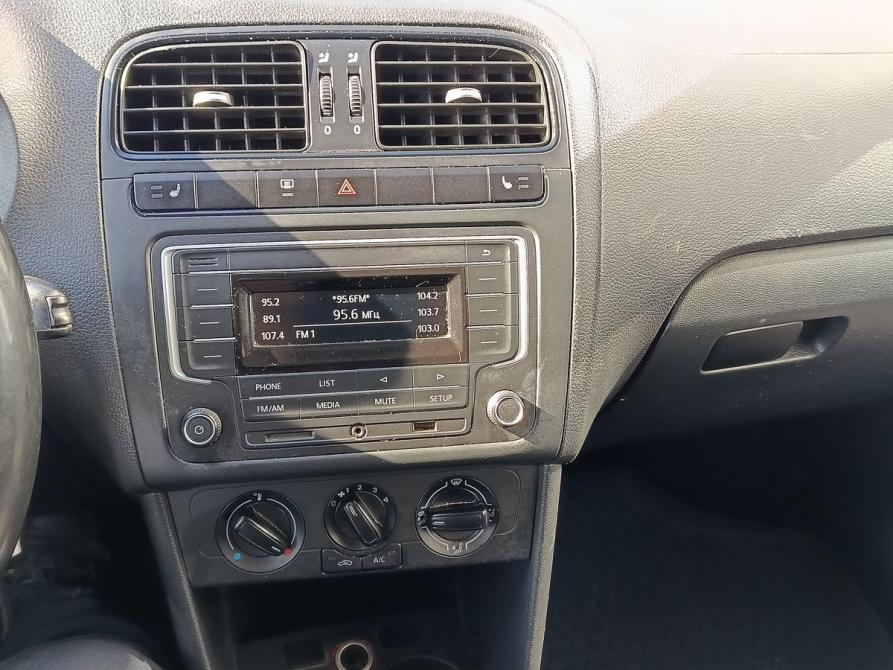 Volkswagen Polo V Рестайлинг Москва  - изображение 14