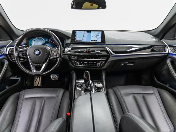 BMW 5 серии VII (G30/G31/G38) с пробегом 2017 года, цена 3 498 000 рублей, 66256 км, седан, Автокод Объявления