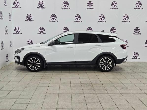 Lada (ВАЗ) Vesta I Рестайлинг (NG) с пробегом 2025 года, цена 1 564 000 рублей, 10992 км, универсал, Автокод Объявления