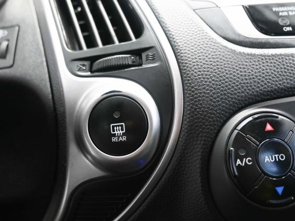Hyundai ix35 I с пробегом 2012 года, цена 1 110 000 рублей, 181320 км, внедорожник, Автокод Объявления