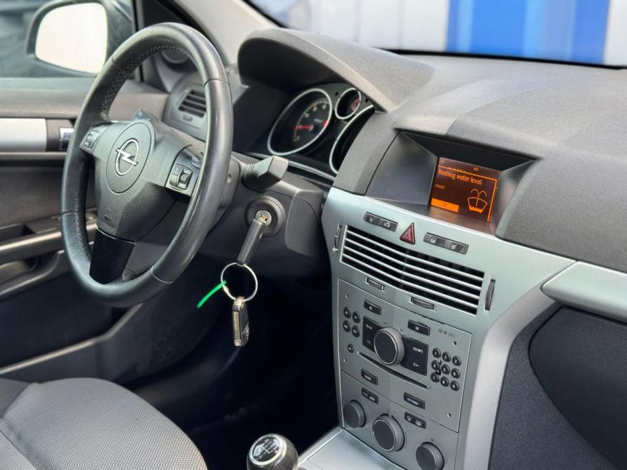 Opel Astra H Рестайлинг Ростов-на-Дону  - изображение 20