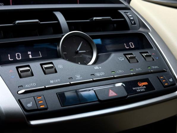 Lexus NX I Рестайлинг с пробегом 2017 года, цена 3 399 000 рублей, 80329 км, внедорожник, Автокод Объявления