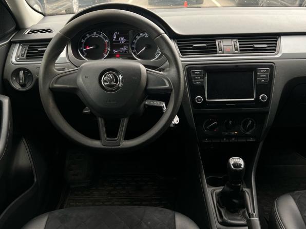 Skoda Rapid I Рестайлинг с пробегом 2018 года, цена 1 248 000 рублей, 113500 км, лифтбек, Автокод Объявления