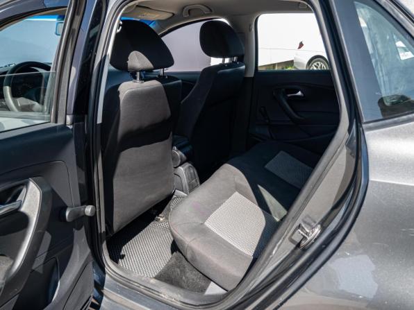 Volkswagen Polo V с пробегом 2010 года, цена 790 000 рублей, 177310 км, хэтчбек, Автокод Объявления