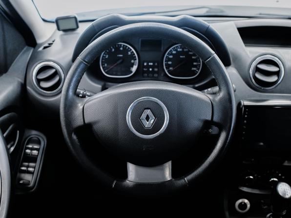 Renault Duster I с пробегом 2013 года, цена 856 000 рублей, 207674 км, внедорожник, Автокод Объявления