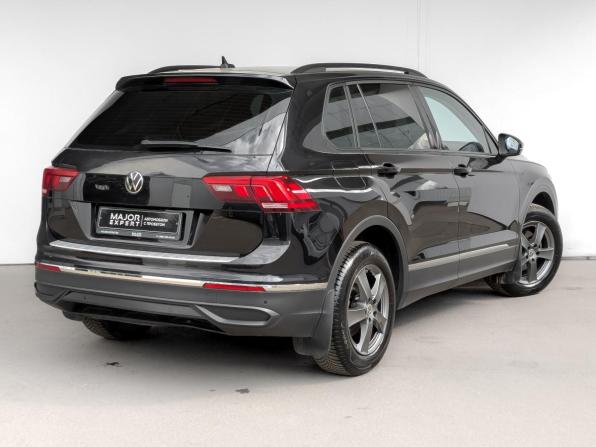 Volkswagen Tiguan II Рестайлинг с пробегом 2021 года, цена 2 150 000 рублей, 166321 км, внедорожник, Автокод Объявления