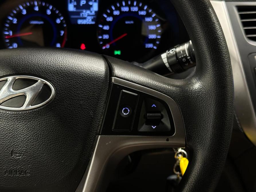 Hyundai Solaris I Рестайлинг Челябинск  - изображение 16