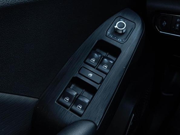 Haval Jolion I Рестайлинг с пробегом 2024 года, цена 2 140 000 рублей, 35218 км, внедорожник, Автокод Объявления