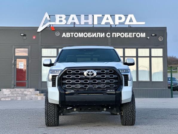 Toyota Tundra III с пробегом 2023 года, цена 8 850 000 рублей, 40568 км, offers.body_type.unknown, Автокод Объявления