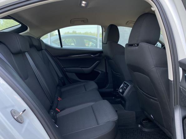 Skoda Octavia IV (A8) с пробегом 2021 года, цена 2 449 000 рублей, 66491 км, лифтбек, Автокод Объявления