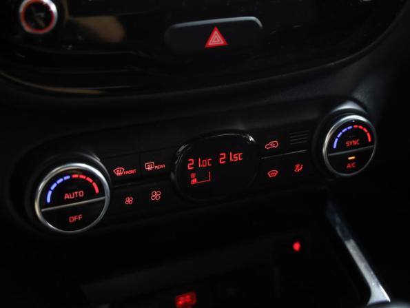 Kia Soul III с пробегом 2020 года, цена 1 819 000 рублей, 136850 км, хэтчбек, Автокод Объявления