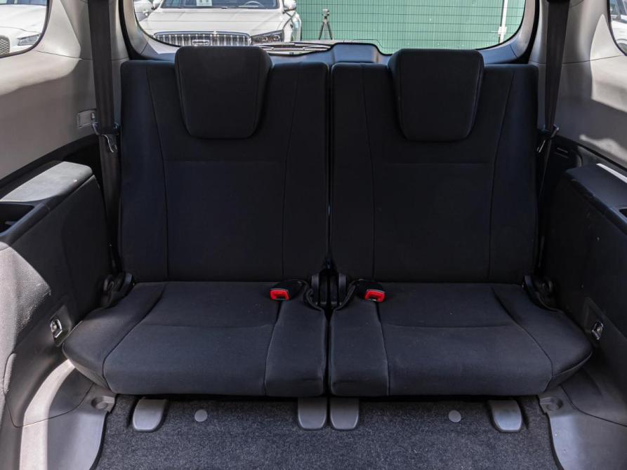 Toyota Wish II Краснодар  - изображение 12