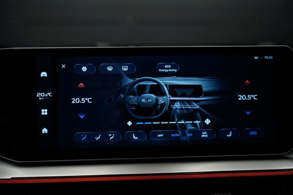 Geely Coolray I Рестайлинг Крым  - изображение 24