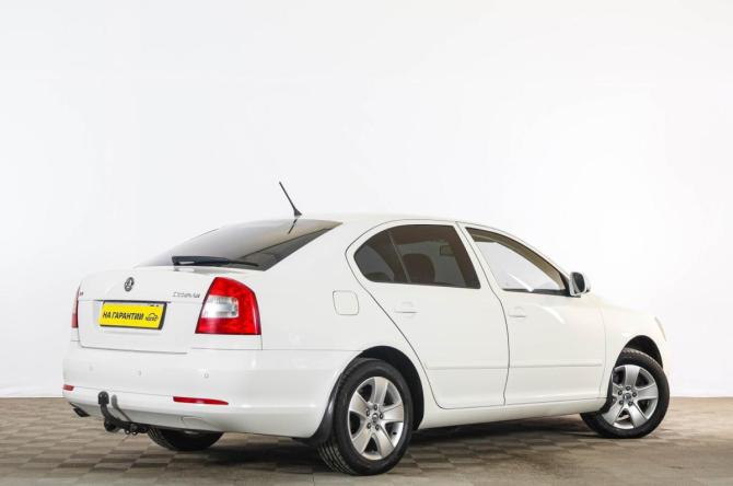 Skoda Octavia II (A5) Рестайлинг с пробегом 2012 года, цена 849 000 рублей, 288800 км, лифтбек, Автокод Объявления
