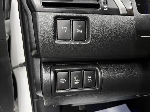 Toyota Camry VII (XV50) Рестайлинг с пробегом 2015 года, цена 1 680 000 рублей, 186182 км, седан, Автокод Объявления