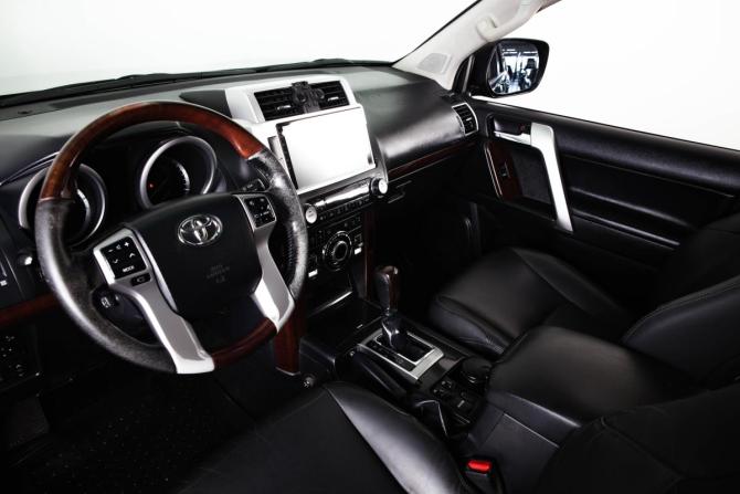 Toyota Land Cruiser Prado 150 Series с пробегом 2014 года, цена 3 319 000 рублей, 248500 км, внедорожник, Автокод Объявления
