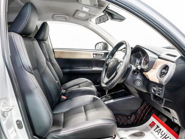 Toyota Corolla XI (E160 E170 E180) Рестайлинг 1 с пробегом 2015 года, цена 1 070 000 рублей, 148000 км, универсал, Автокод Объявления