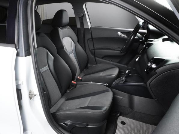 Audi A1 I (8X) с пробегом 2013 года, цена 1 150 000 рублей, 95939 км, хэтчбек, Автокод Объявления