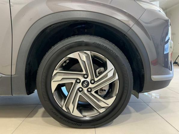 Hyundai Santa Fe IV Рестайлинг с пробегом 2021 года, цена 4 340 000 рублей, 46724 км, внедорожник, Автокод Объявления
