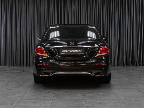 Mercedes-Benz E-Класс V (W213 S213 C238) с пробегом 2017 года, цена 2 469 000 рублей, 311321 км, седан, Автокод Объявления