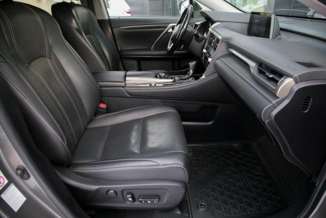Lexus RX IV с пробегом 2018 года, цена 3 495 000 рублей, 156531 км, внедорожник, Автокод Объявления
