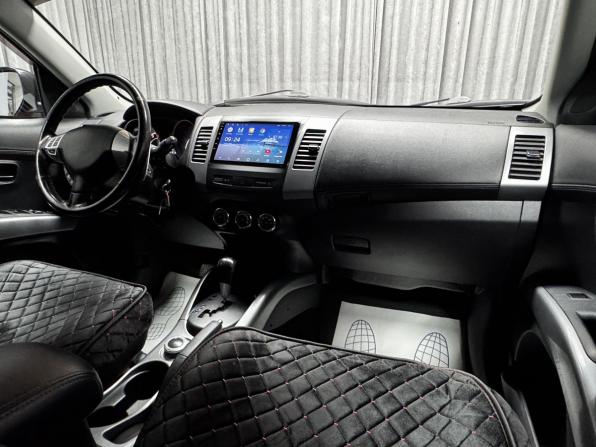 Mitsubishi Outlander II Рестайлинг с пробегом 2011 года, цена 1 250 000 рублей, 160436 км, внедорожник, Автокод Объявления