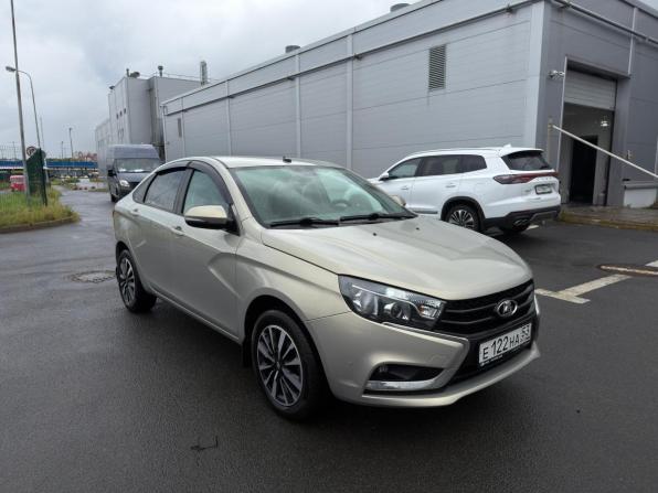 Lada (ВАЗ) Vesta I с пробегом 2018 года, цена 879 000 рублей, 55624 км, седан, Автокод Объявления