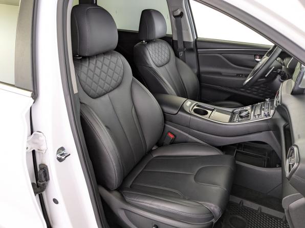 Hyundai Santa Fe IV Рестайлинг с пробегом 2022 года, цена 3 550 000 рублей, 49228 км, внедорожник, Автокод Объявления