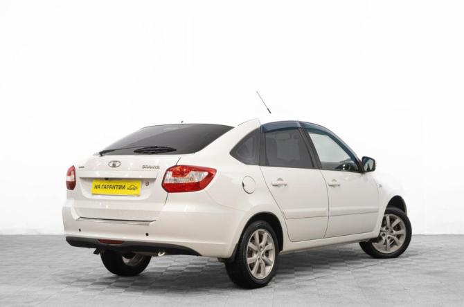Lada (ВАЗ) Granta I Рестайлинг с пробегом 2015 года, цена 649 000 рублей, 109000 км, лифтбек, Автокод Объявления