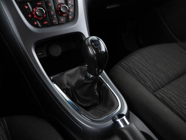 Opel Astra J Рестайлинг с пробегом 2013 года, цена 719 050 рублей, 282550 км, универсал, Автокод Объявления