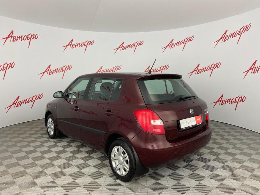 Skoda Fabia II Рестайлинг Псков  - изображение 3
