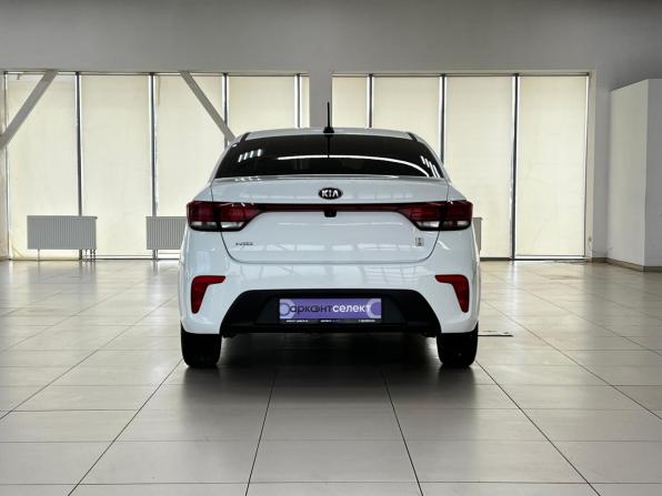 Kia Rio IV с пробегом 2020 года, цена 1 700 000 рублей, 83985 км, седан, Автокод Объявления