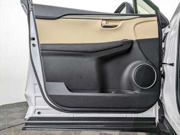 Lexus NX I Рестайлинг с пробегом 2019 года, цена 3 500 000 рублей, 30525 км, внедорожник, Автокод Объявления