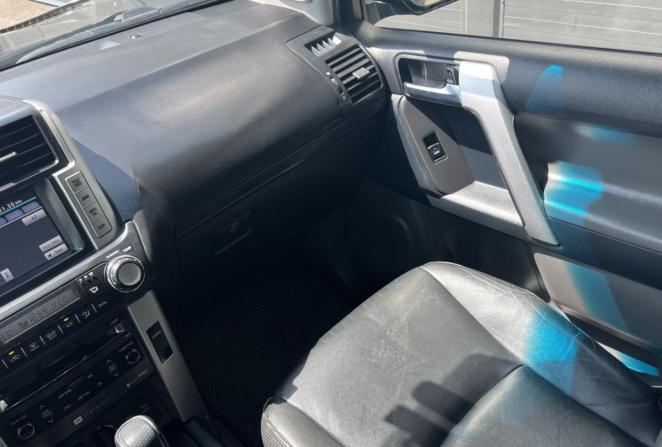 Toyota Land Cruiser Prado 150 Series с пробегом 2012 года, цена 2 640 000 рублей, 290912 км, внедорожник, Автокод Объявления