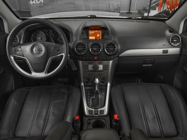 Opel Antara I Рестайлинг с пробегом 2013 года, цена 1 049 000 рублей, 183800 км, внедорожник, Автокод Объявления