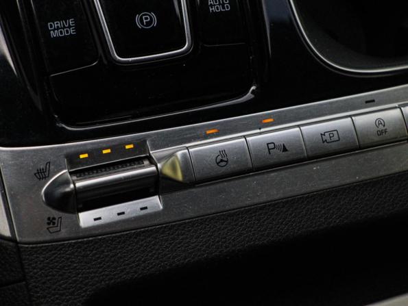 Kia Carnival IV с пробегом 2020 года, цена 3 500 000 рублей, 70279 км, минивэн, Автокод Объявления